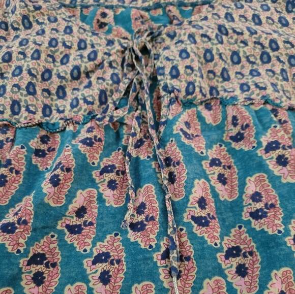 Woman's babydoll blouse - Picture 2 of 4